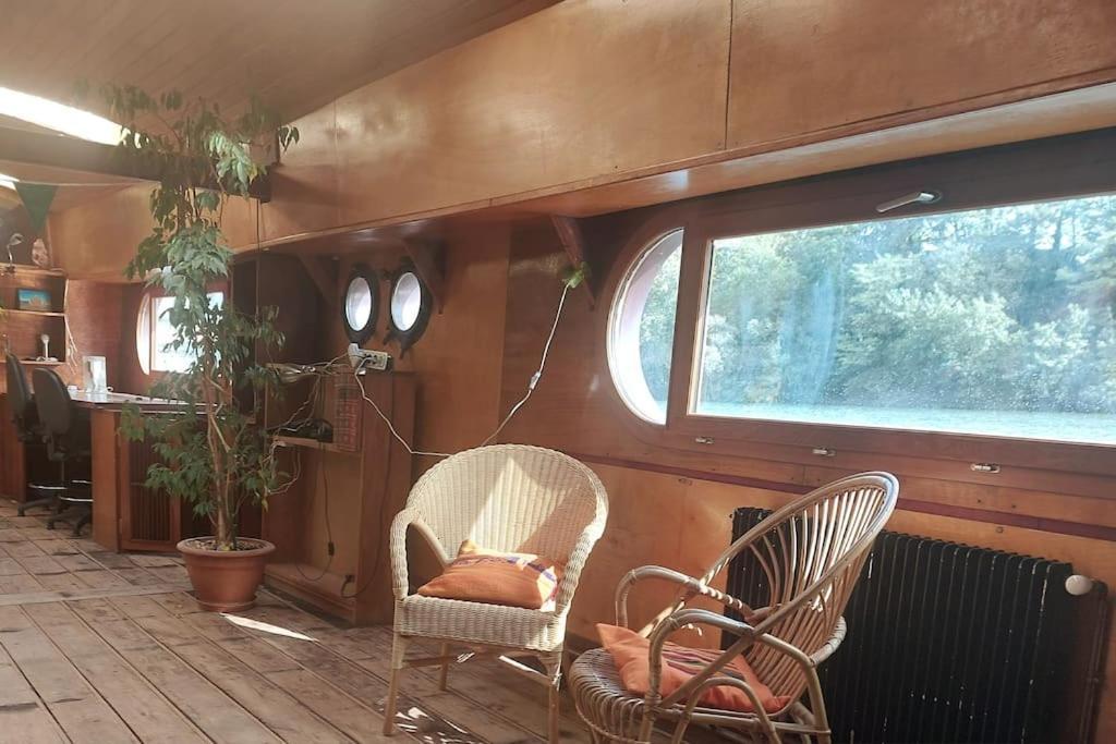 Belle Peniche Romantique A Paris Boulogne-Billancourt Exterior photo